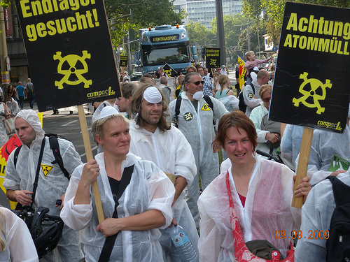 Atomm&uuml;llsuche mit Campact in K&ouml;ln, Quelle: campact/flickr