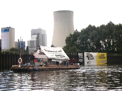 Flo&szlig;tour von Robin Wood 