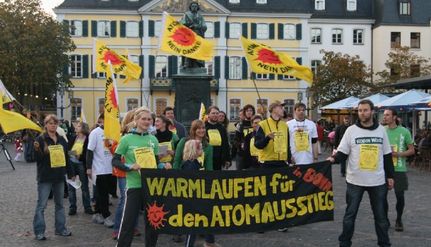 Aktion "Warmlaufen f&uuml;r den Atomausstieg" auf dem M&uuml;nsterplatz